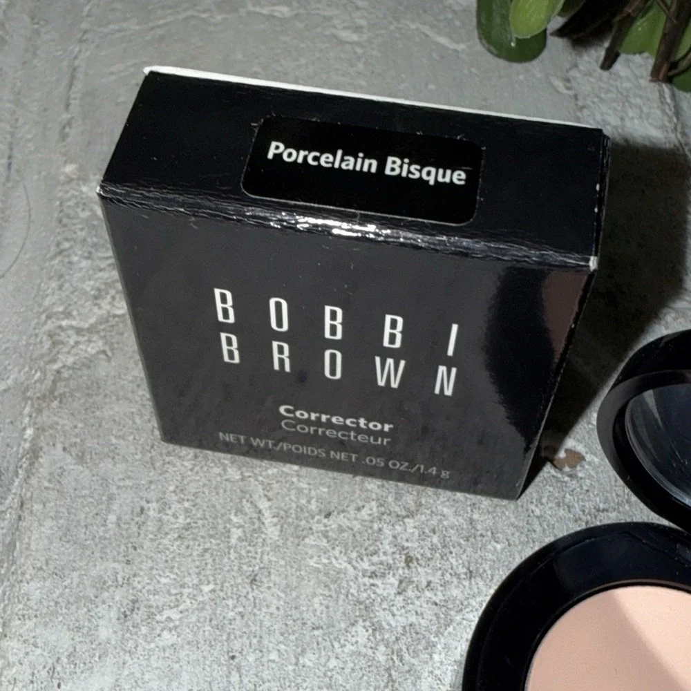 Bobbi Brown Corrector PORCELAIN BISQUE - 0.05 oz / 1.4 g NIB